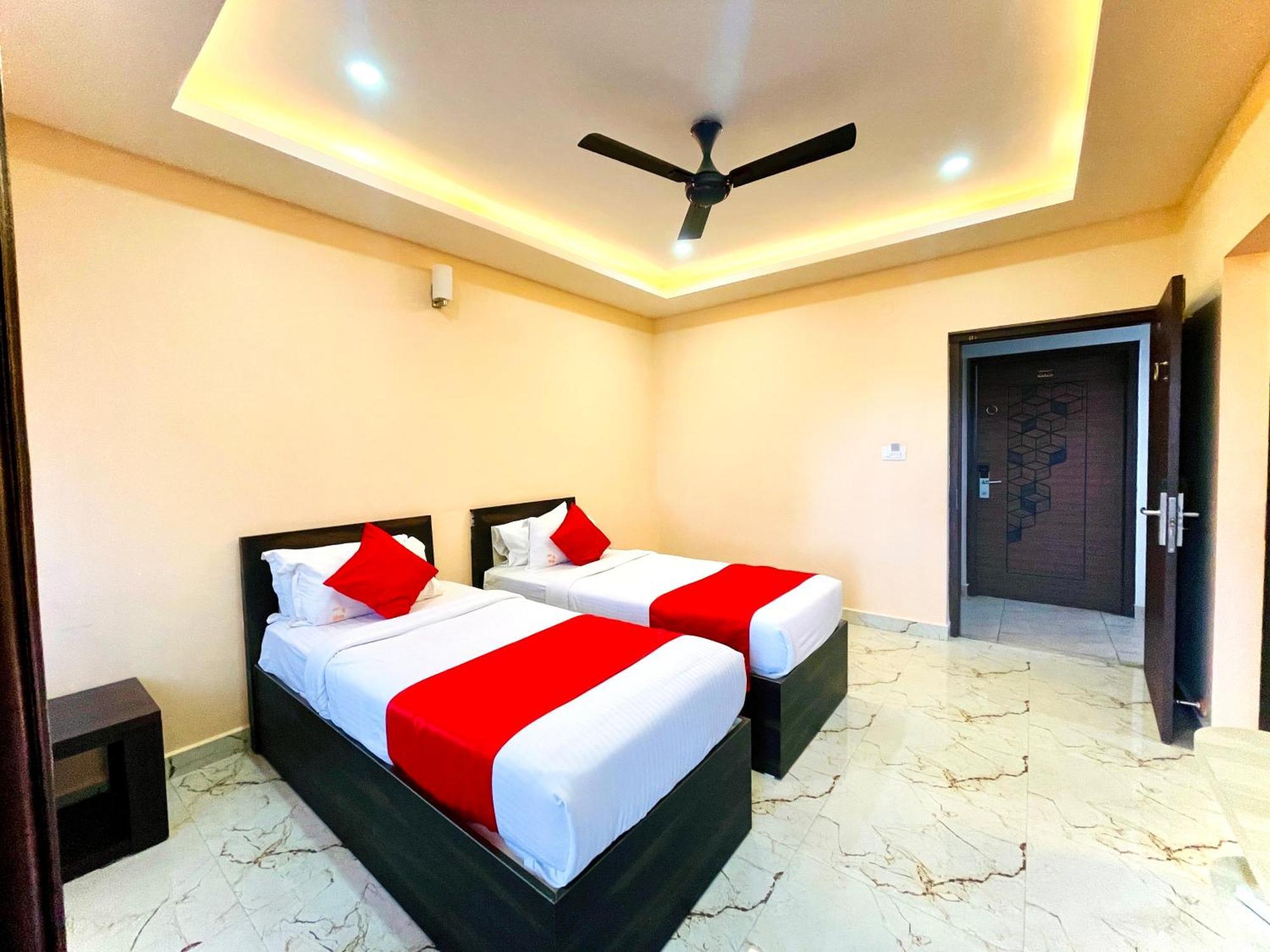 Aura By Agira Hotels Yelahanka ภายนอก รูปภาพ