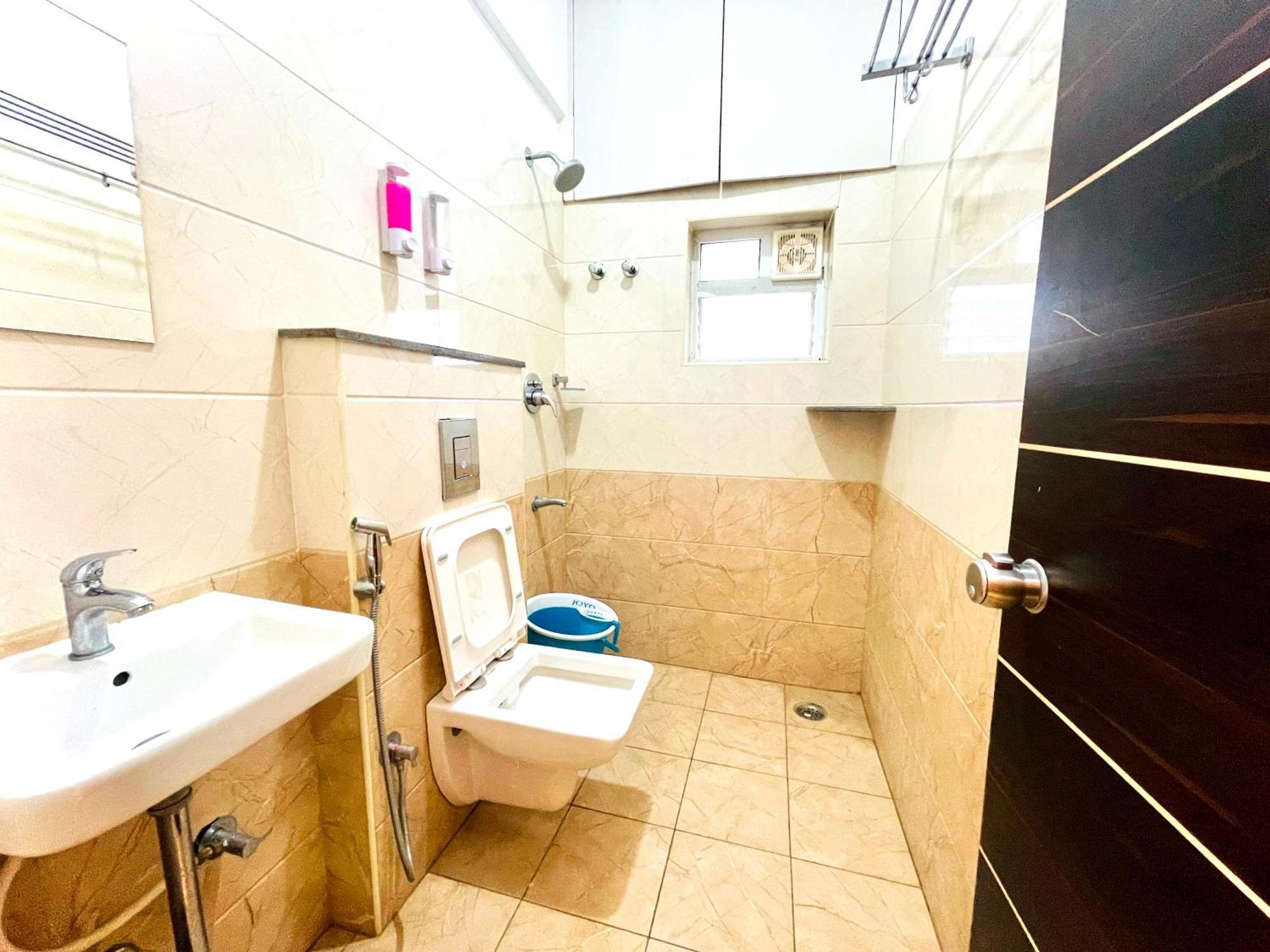Aura By Agira Hotels Yelahanka ภายนอก รูปภาพ