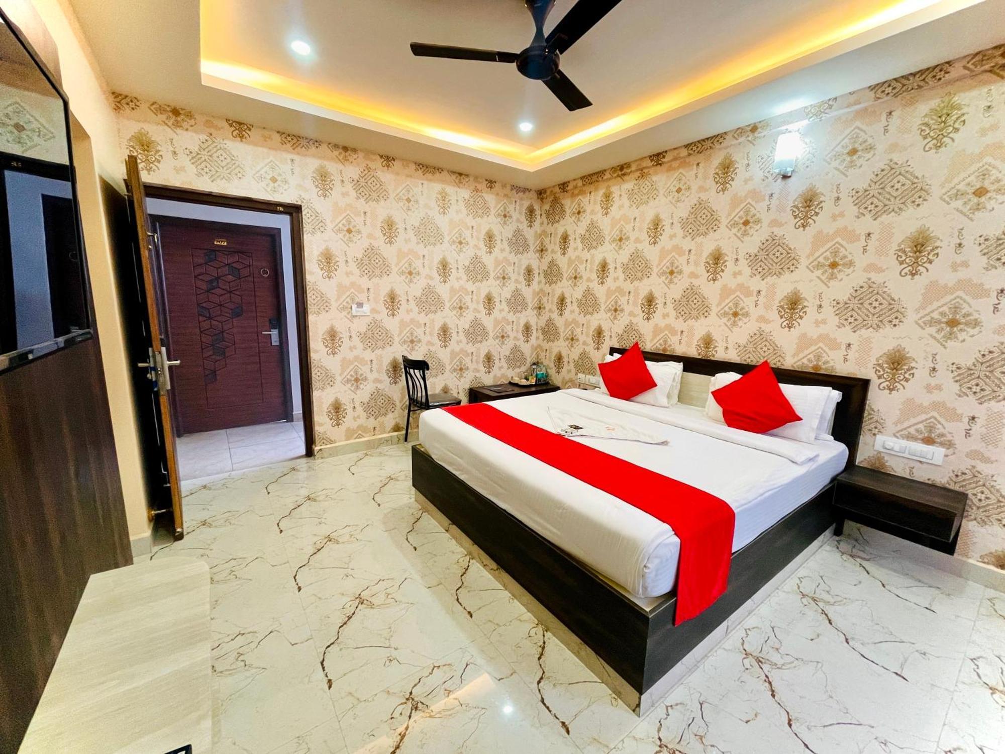 Aura By Agira Hotels Yelahanka ภายนอก รูปภาพ